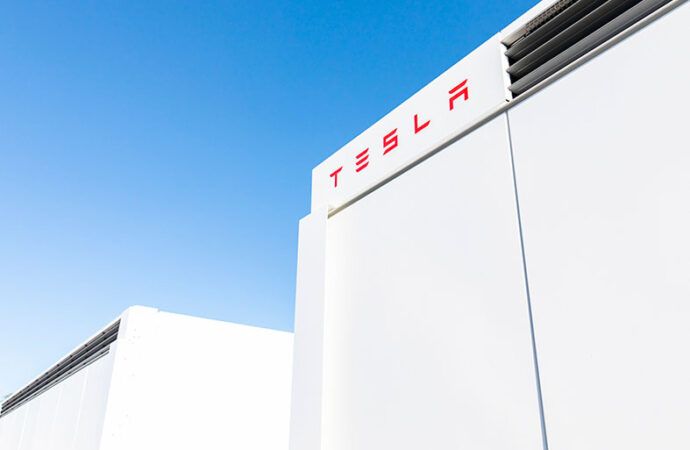 Elon Musk doa US$ 5,7 bilhões de ações da Tesla para caridade