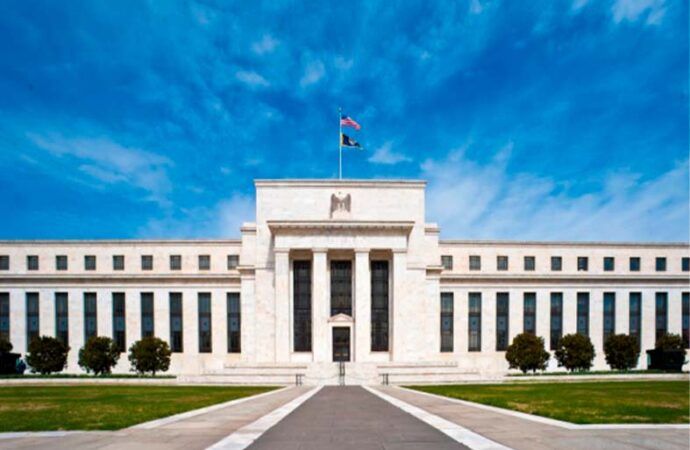 Fed anuncia aumento da taxa de juros pela primeira vez desde 2018