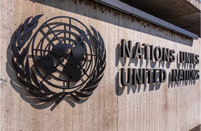Assembleia Geral da ONU aprova resolução contra invasão da Ucrânia pela Rússia