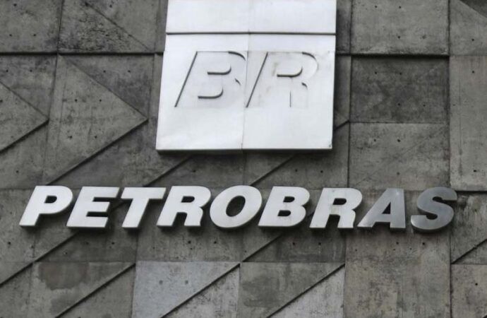 Petrobras alcançou 97% de utilização em suas refinarias
