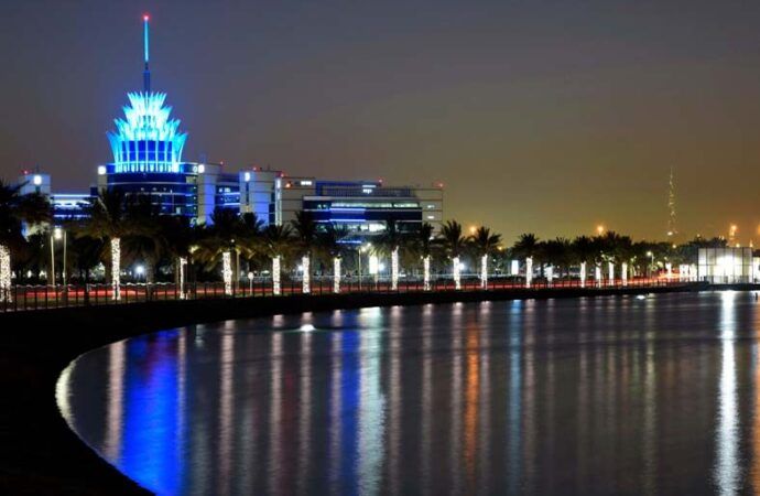 Zonas Francas de Dubai devem aumentar contribuição no PIB até 2030