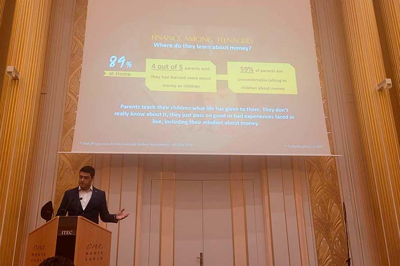 invest4u tuk palestra