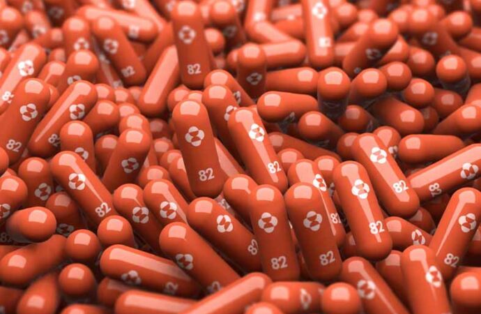 Fiocruz irá produzir primeiro antiviral oral contra covid-19 no Brasil