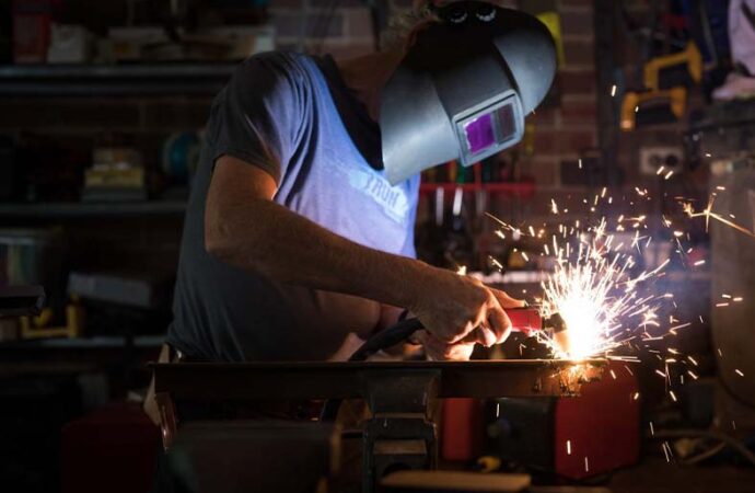 EUA registra crescimento industrial maior que o esperado em abril