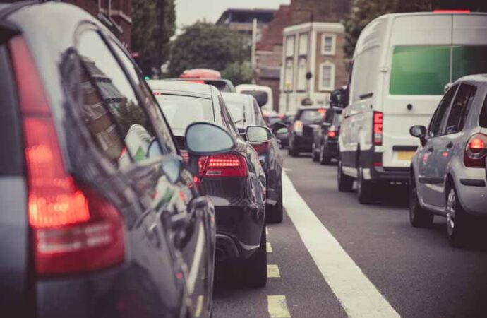 Motorista que não cometer infração por 12 meses terá benefícios; confira