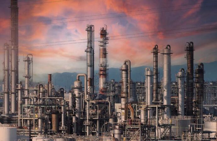 União Europeia anuncia novo embargo ao petróleo russo