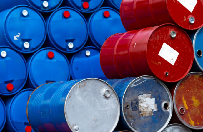 Opep+ irá elevar produção de barris de petróleo a 648 mil por dia