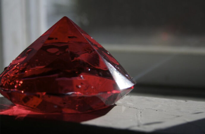 Você conhece os rubis da Birmânia?