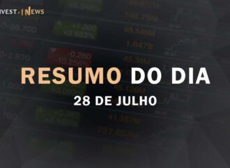 Ibovespa fecha em alta e supera os 102 mil pontos