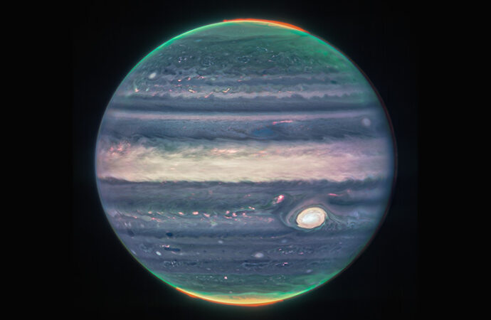 Novas imagens da Nasa revelam detalhes inéditos do planeta Júpiter