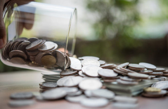 Poupança tem retirada líquida recorde de R$ 22,02 bilhões em agosto