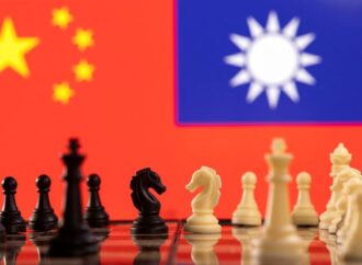 Caças chineses cruzam o Estreito de Taiwan pela segunda vez este ano